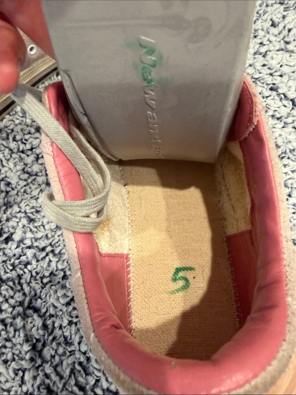 Golden Goose Grindstar sneakers, special edition, pink suede, good condition